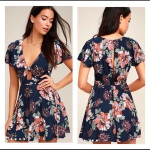 Lulu’s navy blue and orange floral flutter sleeve, tie front fit n flare dress L
